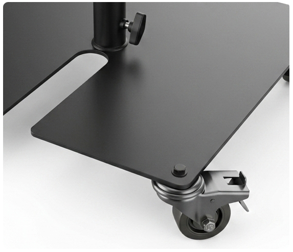 A close up of the all black castor, all black wing nuts, bolts and receiver