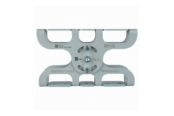 An Image of the front of the Showgear leveling clamp