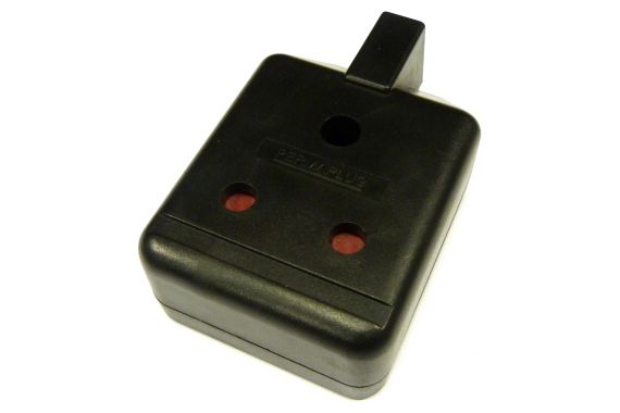 An Image of the 15 amp black socket