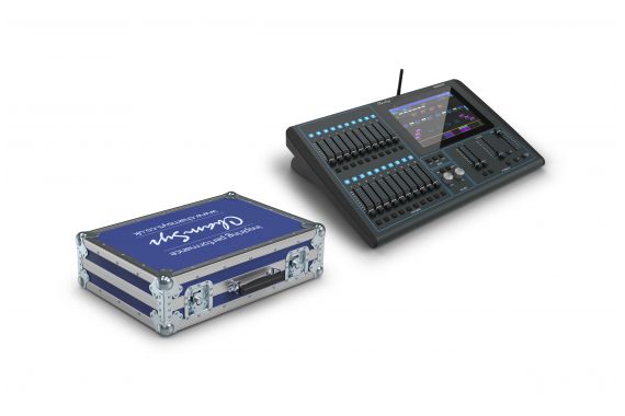 An Image of the QuickQ 10 lighting console with the QuickQ 10 flight case