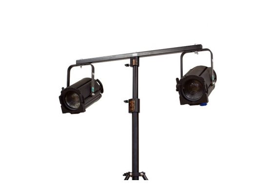 An Image of the lighting Tee bar in black